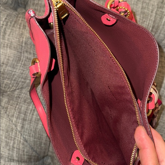 Coach Bag Tyler Carryall 28 Pink Small Tote - Picture 13 of 17